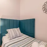 Casa Da - *